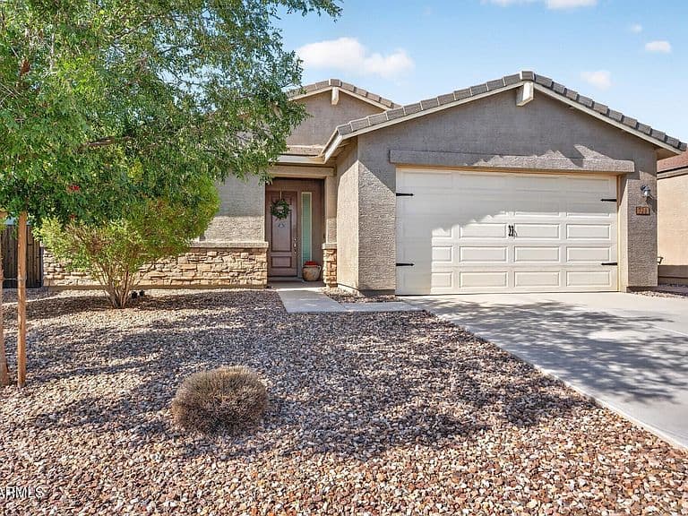 728 W MAGENA Drive photo 1
