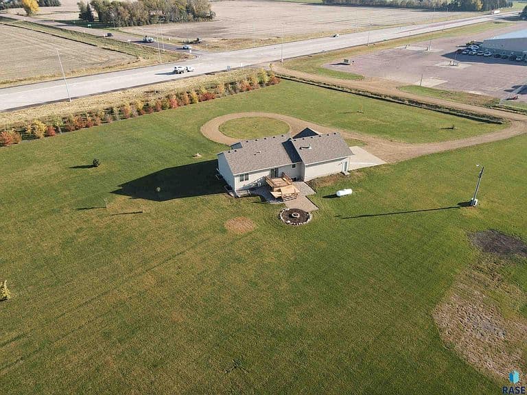 28207 478th Ave photo 4