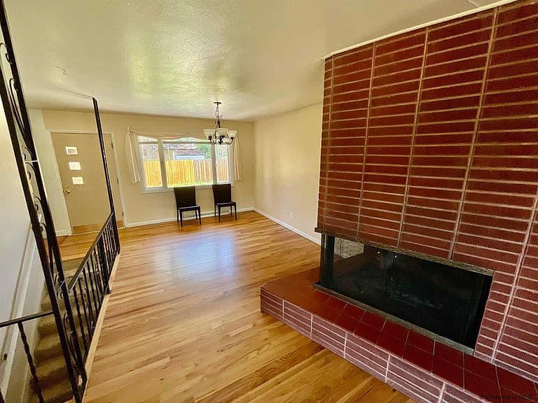 5404 Frederick Dr photo 3