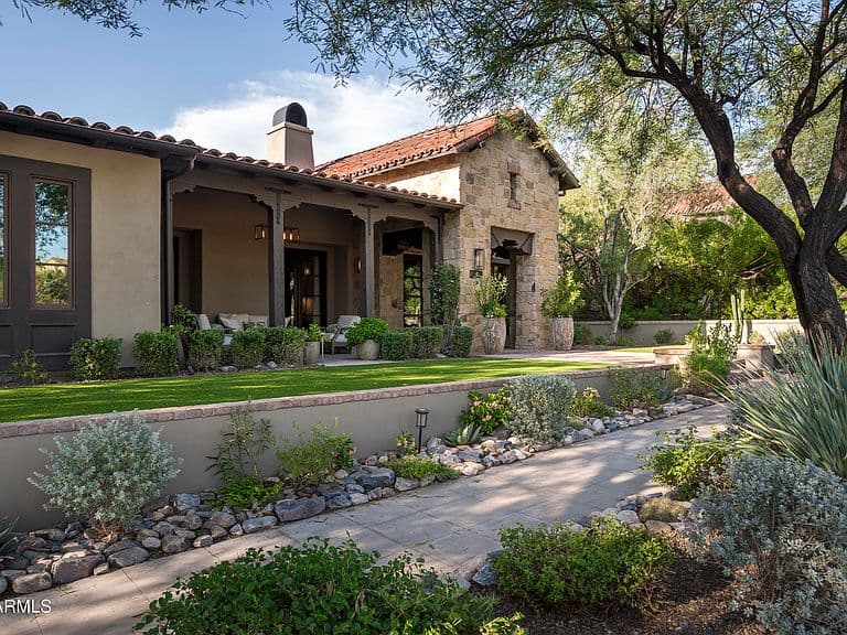 10238 E SIERRA PINTA Drive photo 3