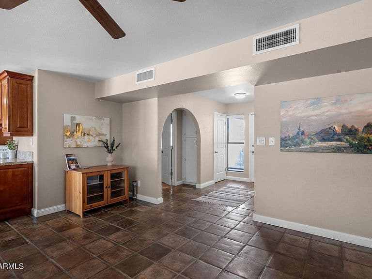 15004 N EL PUEBLO Boulevard photo 4
