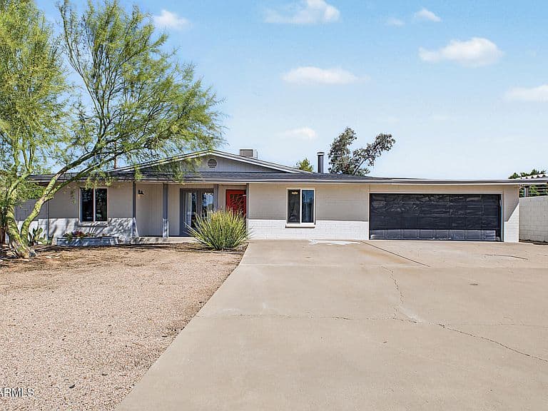 6442 E PRINCESS Drive photo 2