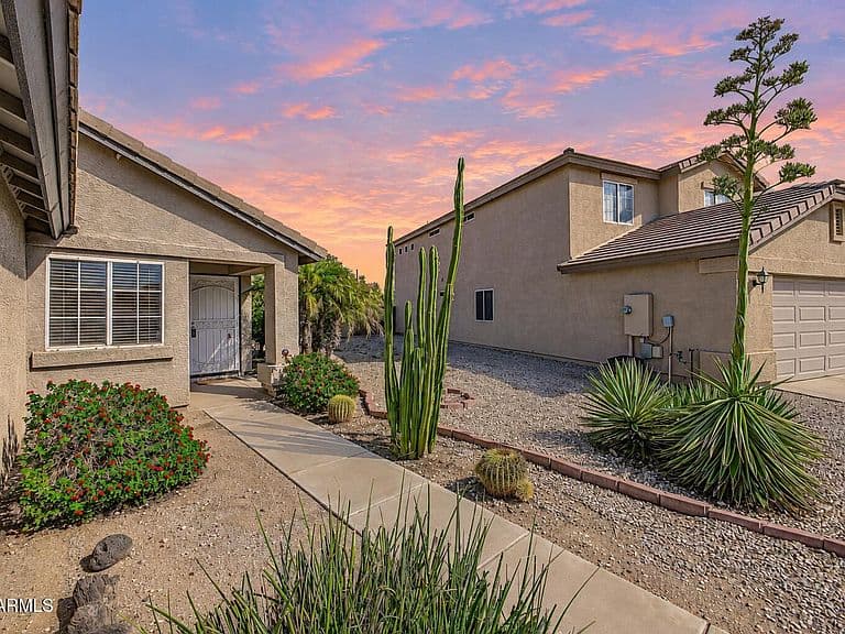 31193 N MESQUITE Way photo 3
