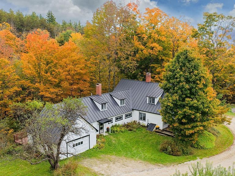 1962 Maple Hill Road photo 1