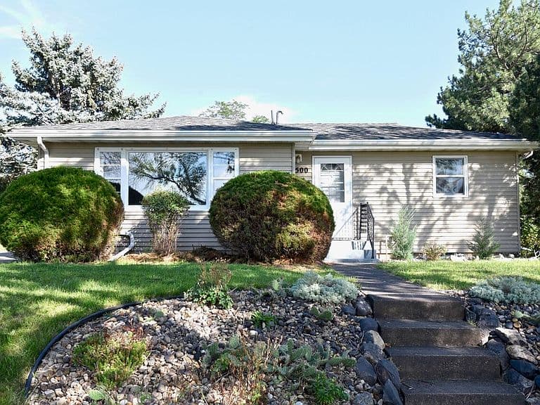 500 N Poplar Ave photo 2