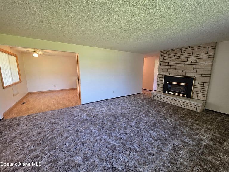 2341 N Honeysuckle Dr photo 5