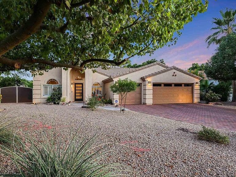 6371 W Tonopah Drive photo 2