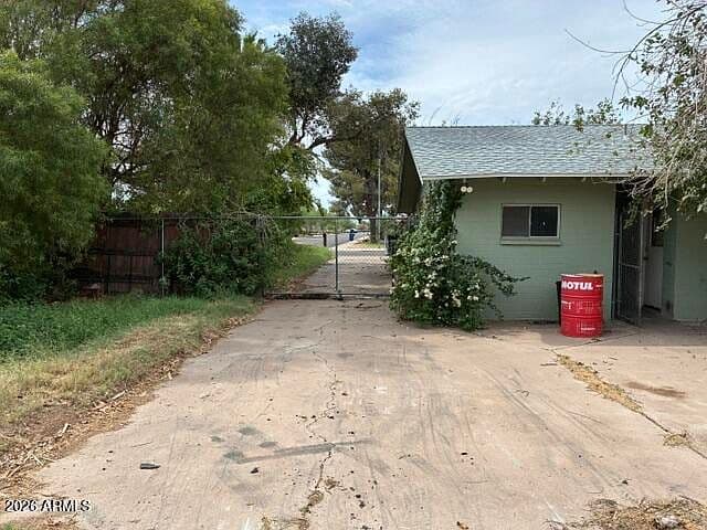 1514 E DANA Avenue photo 4