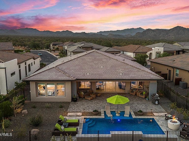 18203 E Paria Canyon Drive photo 3