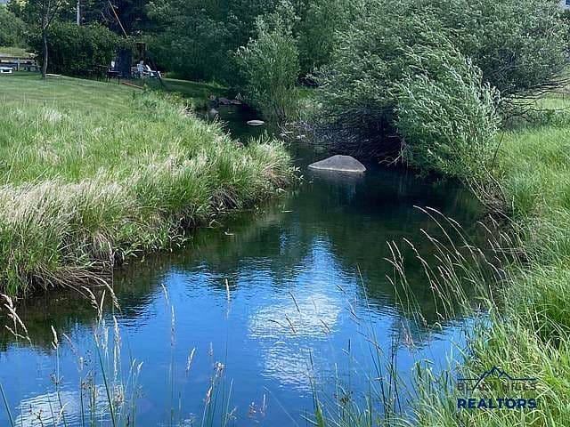 12662 Robins Roost Rd photo 3