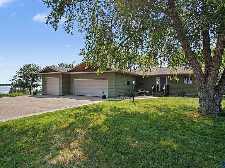 6767 Wicklow Hills Ln photo 1