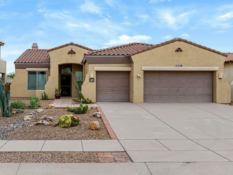 87 E Camino Rancho Felice photo 1
