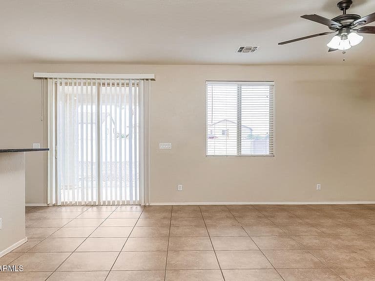 19204 N LARIAT Road photo 3