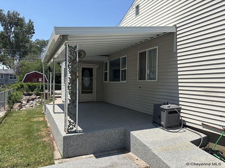 3528 Duff Ave photo 3
