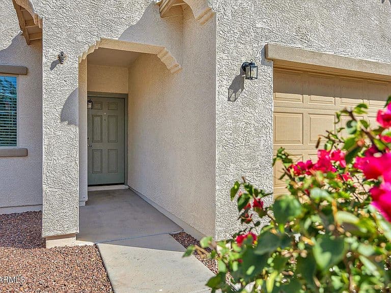 334 W KONA Drive photo 4