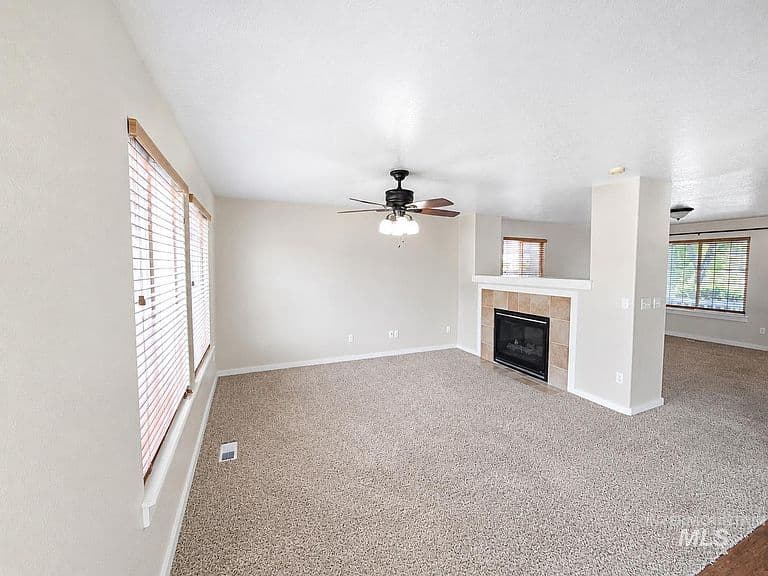 4971 E Geranium St photo 5