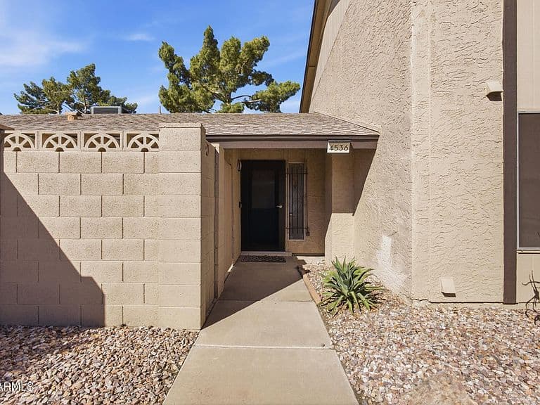 4536 W Continental Drive photo 2