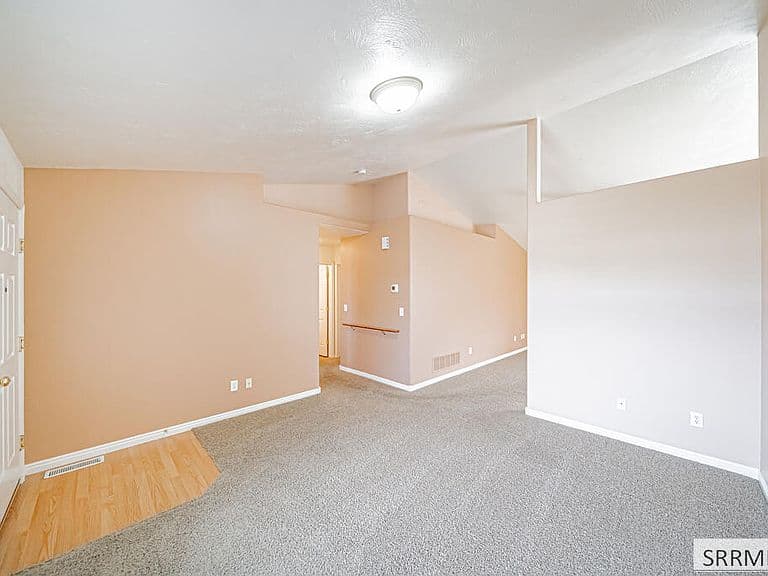 1268 S Ashland Dr photo 5