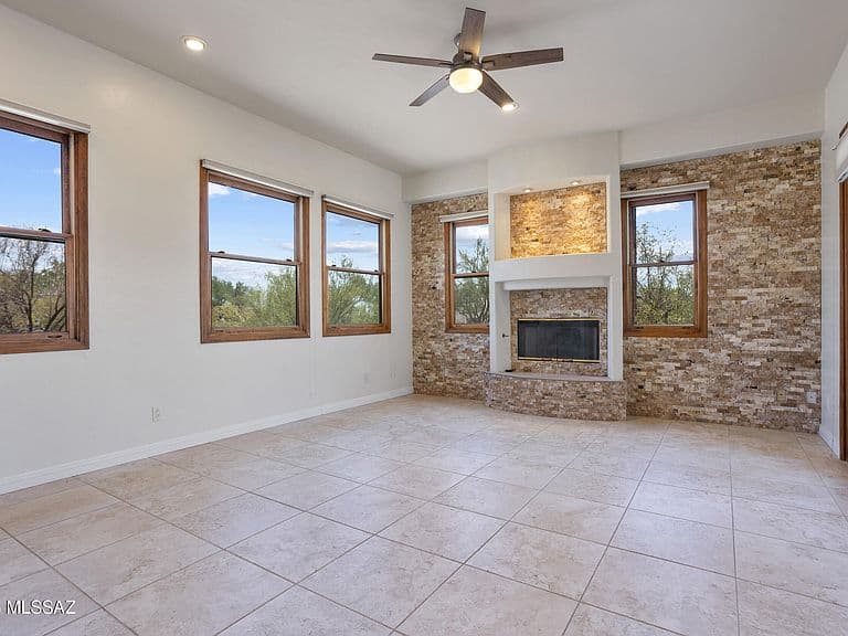 10369 E Sonoran Vista Trl photo 2