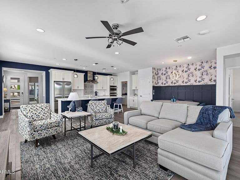 18305 E SPRING VALLEY Court photo 4