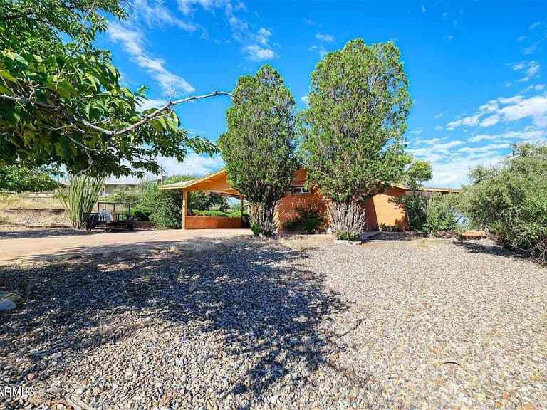 629 N Camino San Rafael -- photo 3