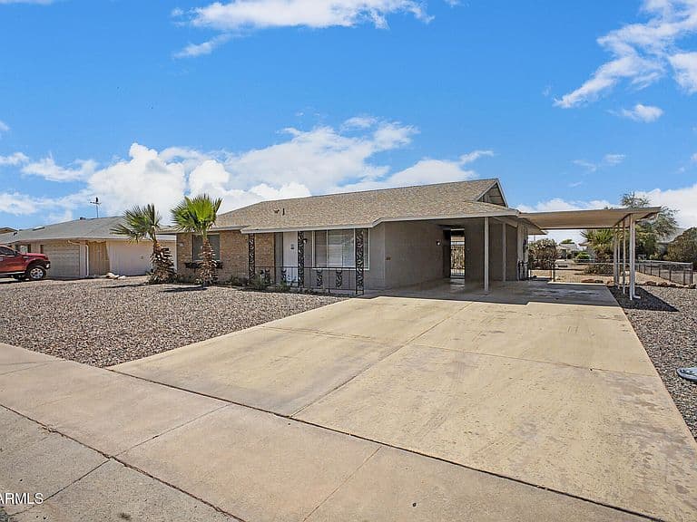 10025 W COGGINS Drive photo 2