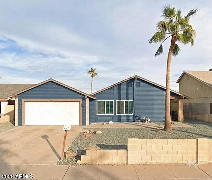 6615 S 43RD Street photo 1