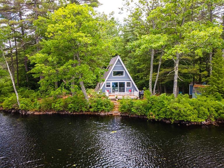 14 Sandy Cove Road photo 1
