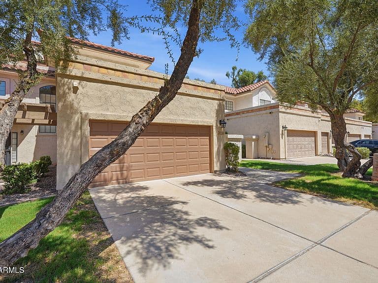 9705 E MOUNTAIN VIEW Road #1034 photo 1