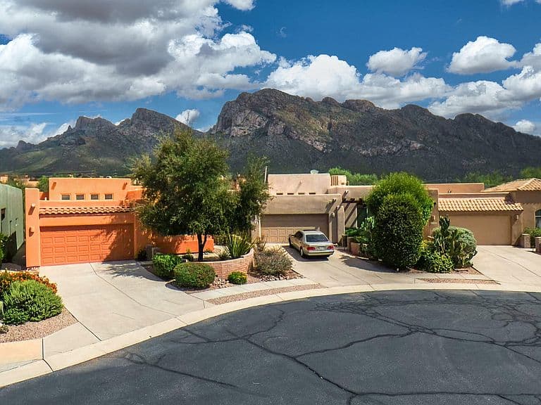 9836 N Wide Sky Dr photo 1