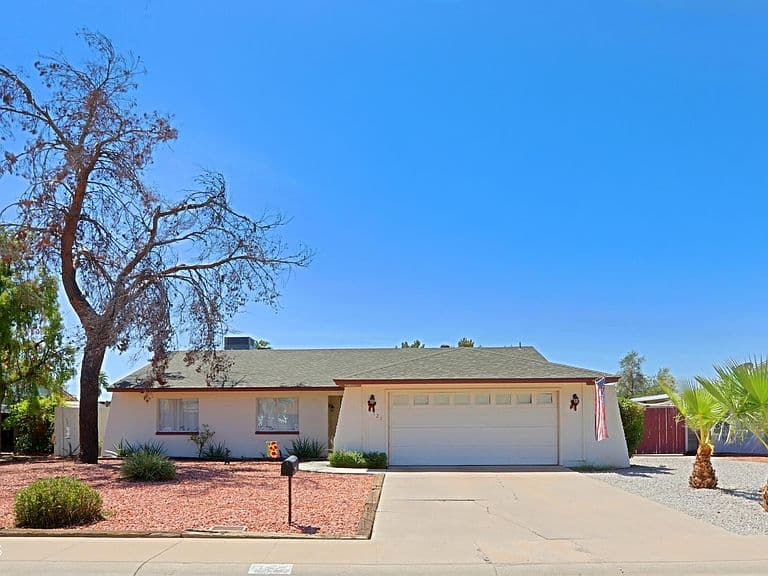 3721 W CALAVAR Road photo 2