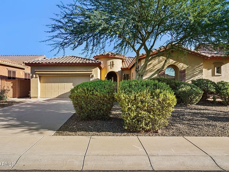 13388 W CHAPAROSA Way photo 3