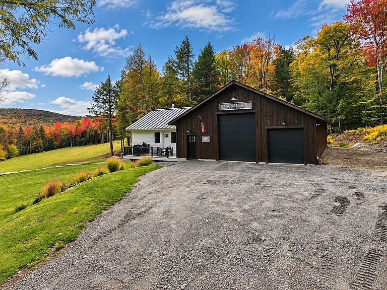 92 Oakmont Lane photo 4