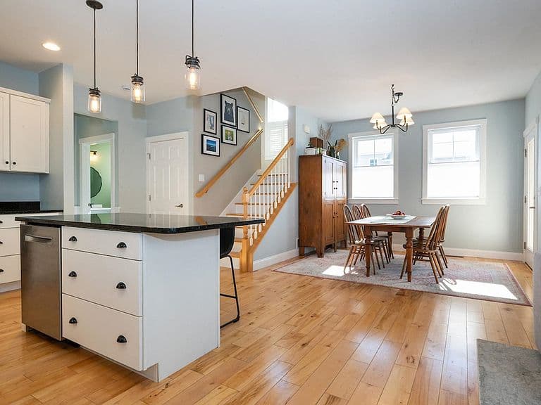 30 Chipman Street photo 5