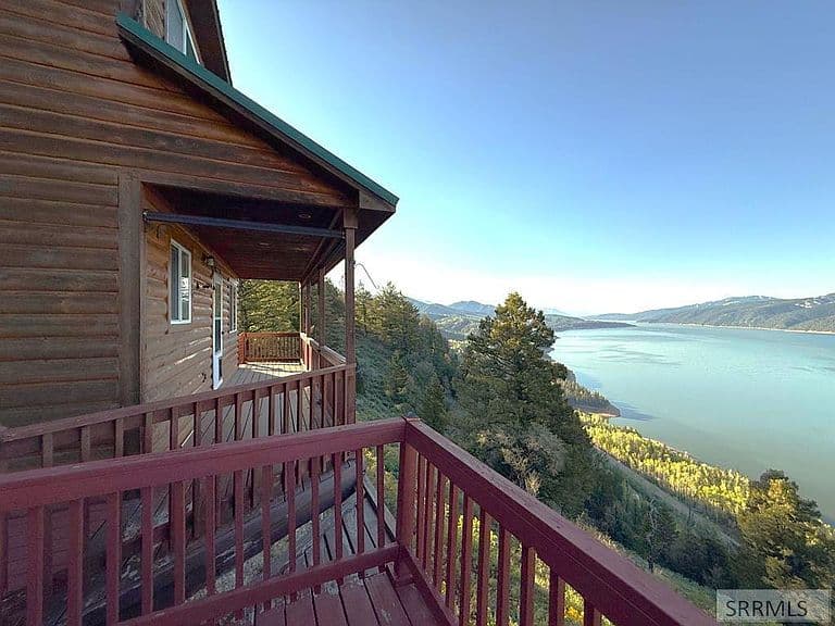 447 Goosewing Dr photo 1
