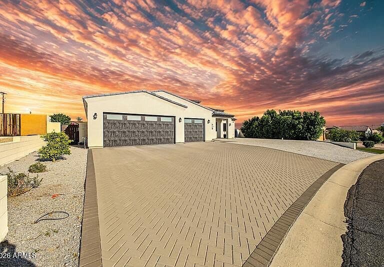 6645 S SOLADO Place photo 2