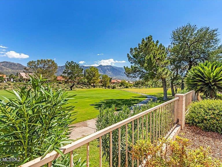37197 S Canyon View Dr photo 2