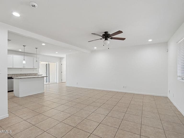 2115 E BIRCHWOOD Avenue photo 5