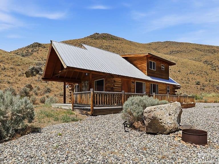 49 & 50 Rattlesnake Ln photo 2