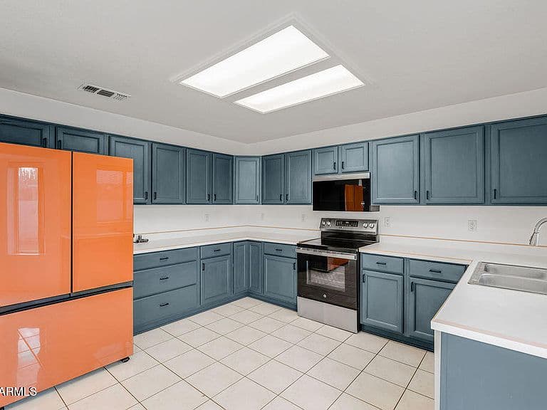 1741 S CLEARVIEW Avenue #29 photo 4