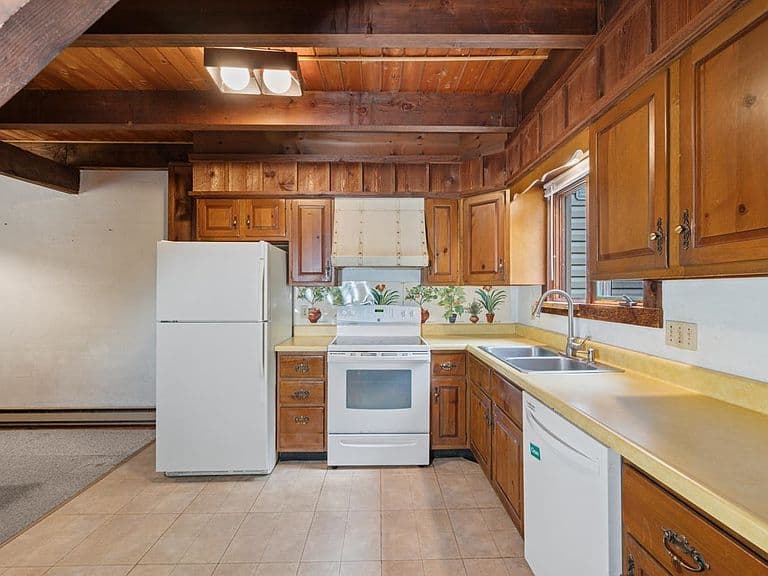 289 Hemlock Ridge Road #6C photo 5