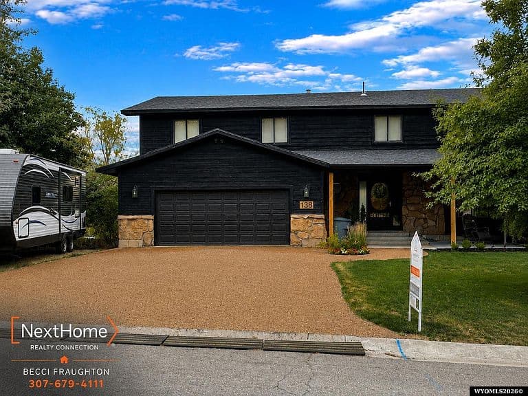 138 Apache Dr photo 1