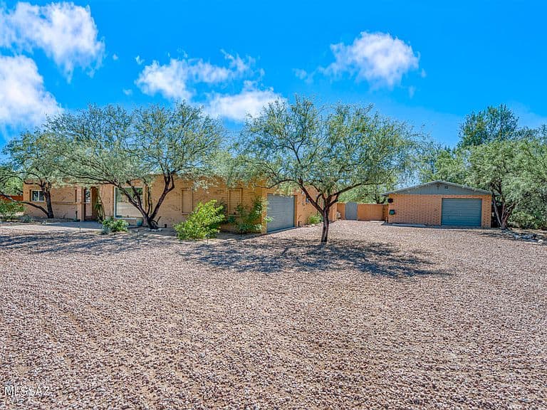 11342 E Holster Dr photo 2