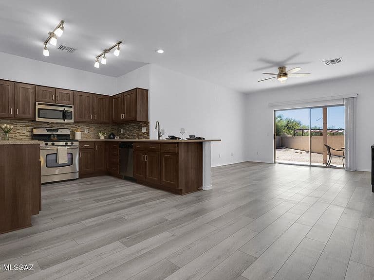 3651 S Escalante Oasis Pl photo 3