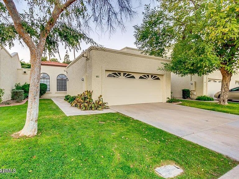 7720 S HEATHER Drive photo 1