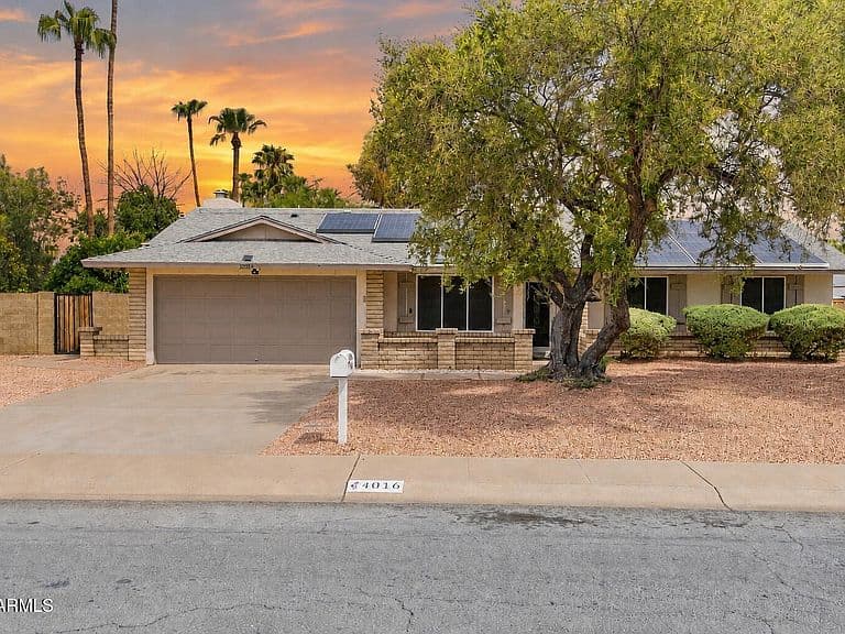 4016 E SHANGRI LA Road photo 1