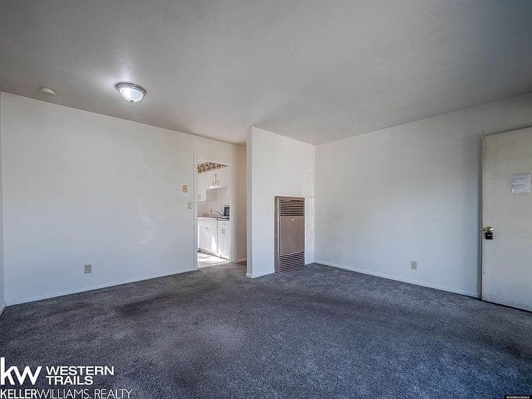129 N Montana Ave photo 4
