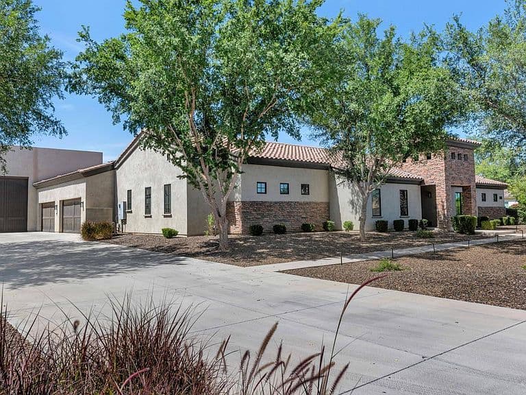 5757 W SAND Court photo 2
