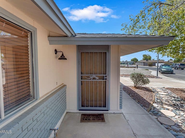 1124 W NOPAL Place photo 5