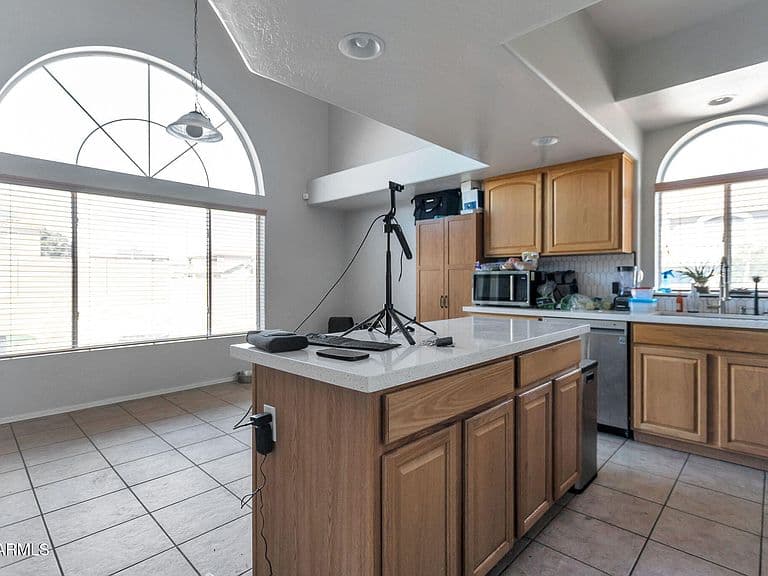 22134 W LOMA LINDA Boulevard photo 4
